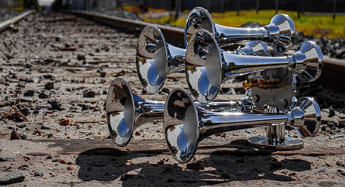 50s アトミック　ドライボーンズ Admiral Chrome Finish Train Horn - 5-Chime | HornBlasters