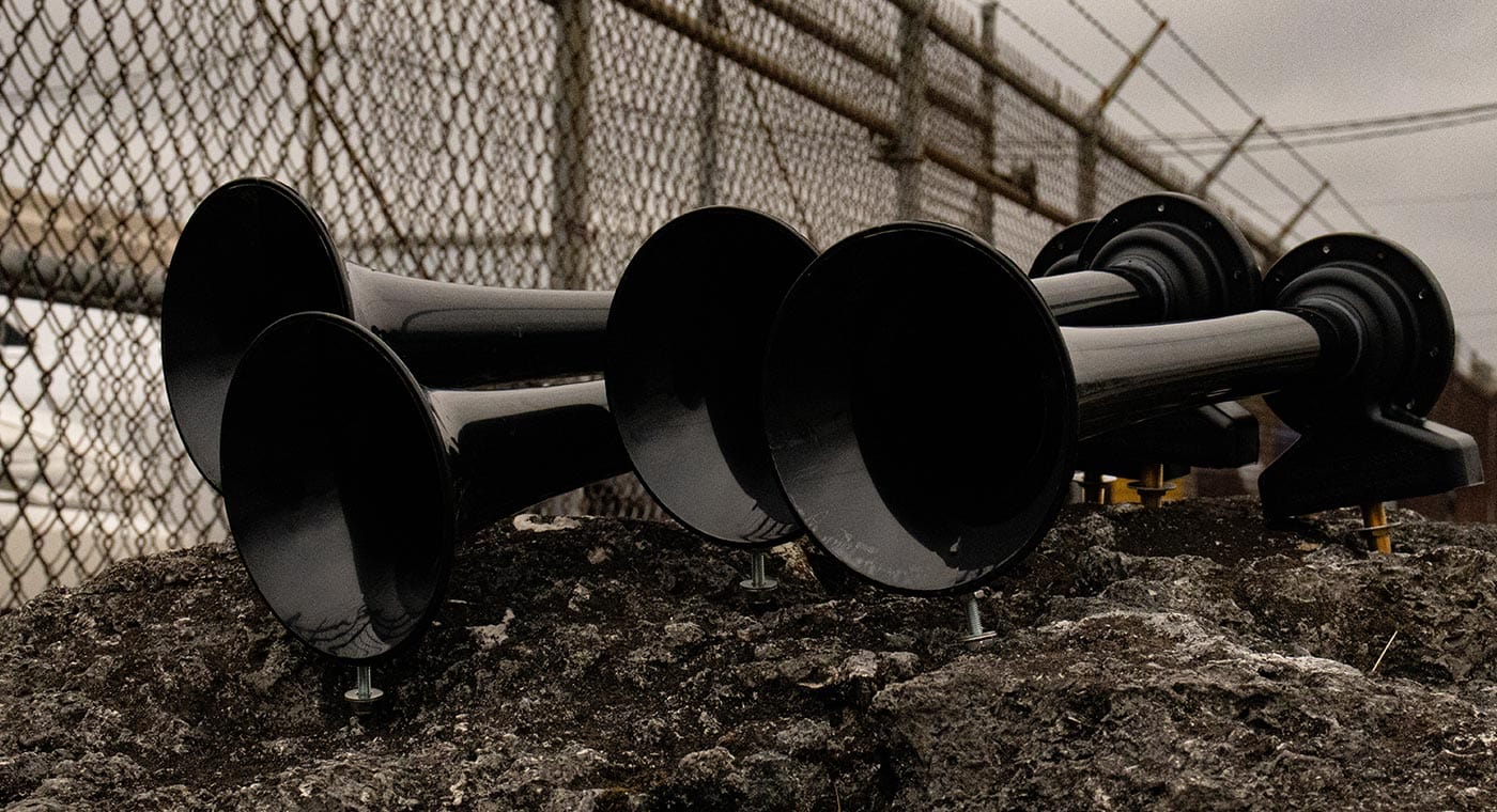 HornBlasters Conductor's Special 2485K Spare Tire Delete Kit 